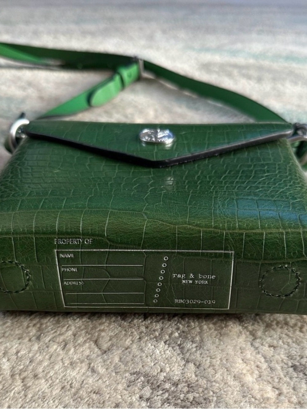 rag & bone
rag & bone Micro Atlas Crossbody in Green - Picture 5 of 7